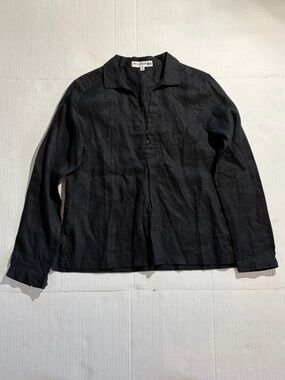 Black Long-Sleeve Lightweight Button-Placket Blouse
